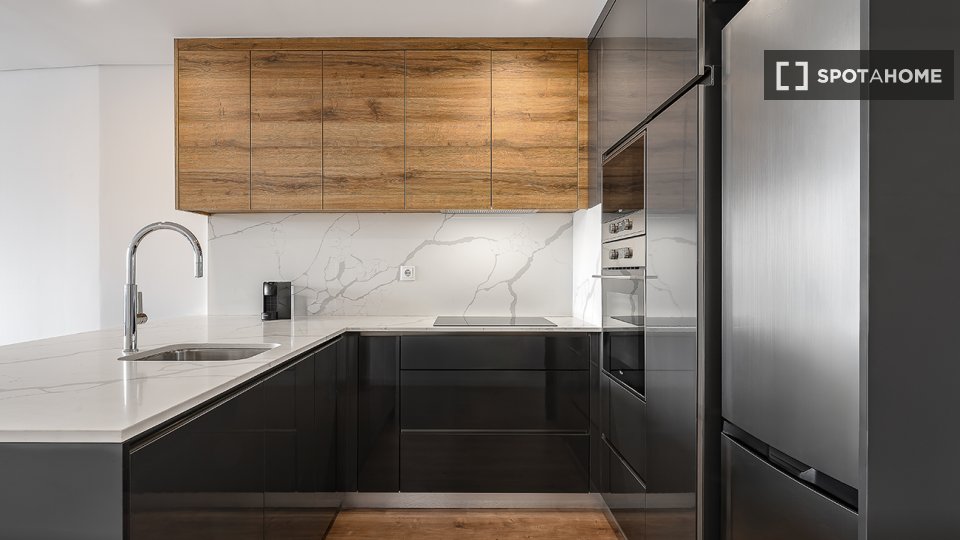 Apartment Porto, 2 beds, 175m² — photo 6