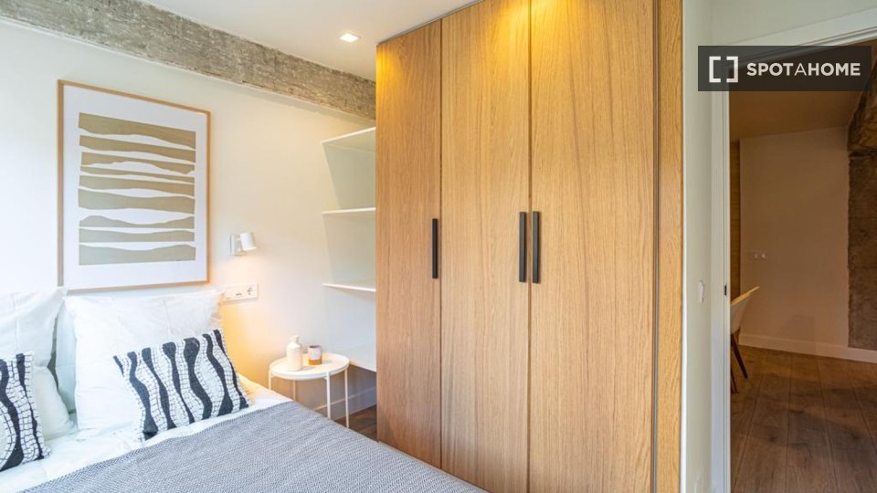 Double room Madrid, 4 beds — photo 14
