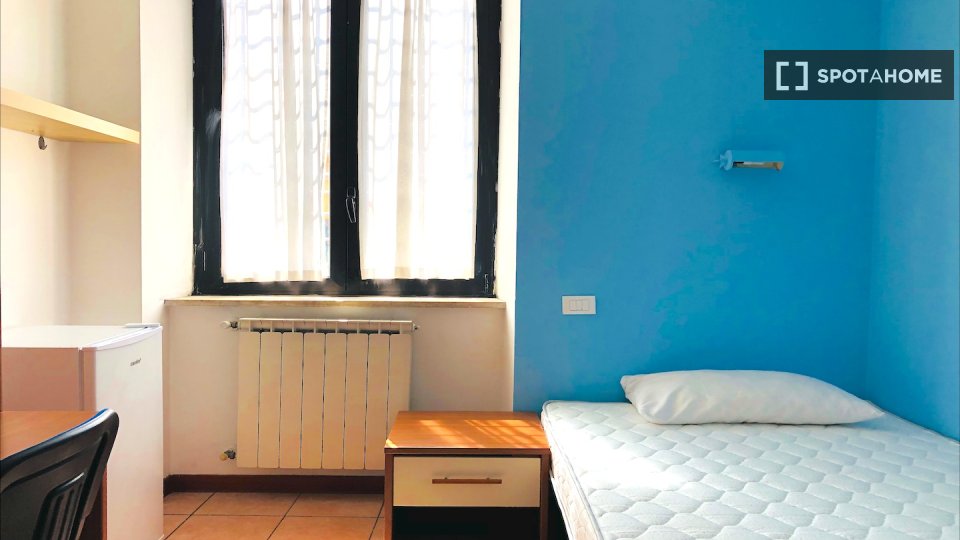 Double room Rome, 33 beds — photo 38