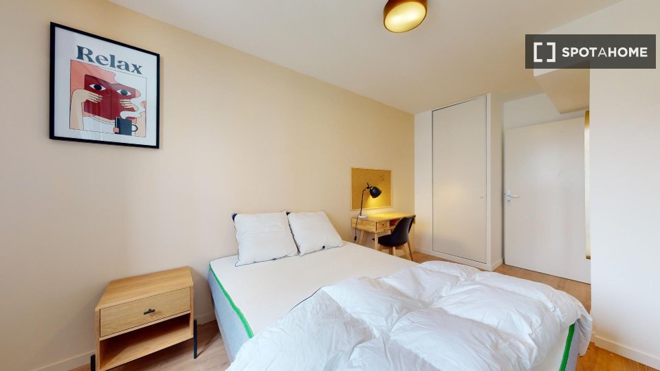 Chambre double Paris, 4 chambres — photo 19