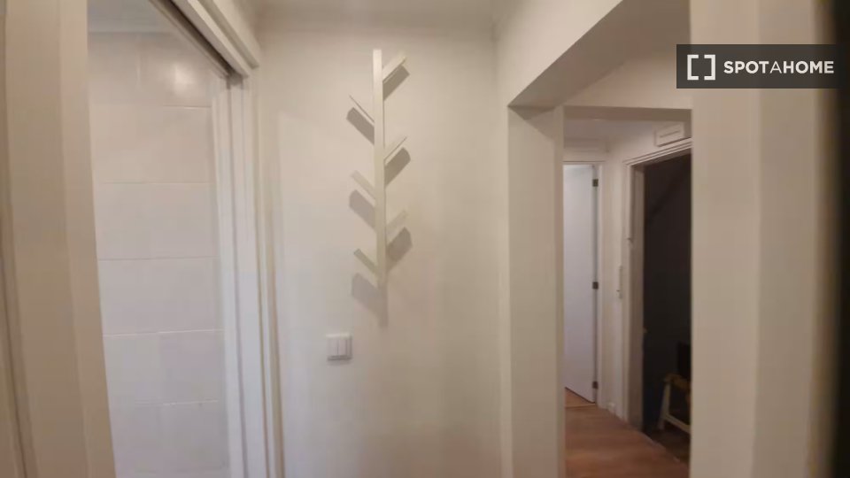 Apartment Lisbon, 2 beds — photo 12