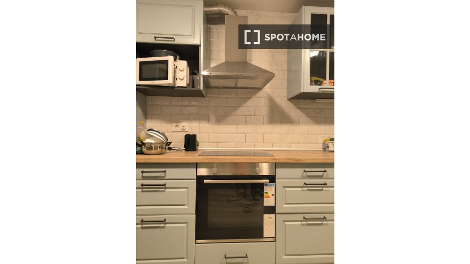 Double room Madrid, 2 beds, 75m² — photo 4