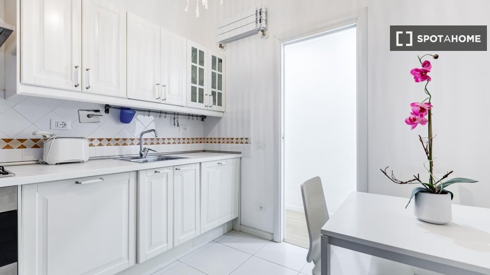 Apartment Rome, 2 beds, 90m² — photo 8