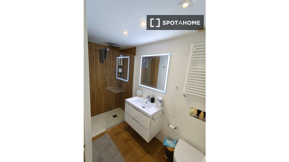 Apartment Madrid, 2 beds, 87m² — photo 12