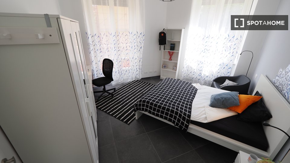 Double room Turin, 7 beds — photo 2