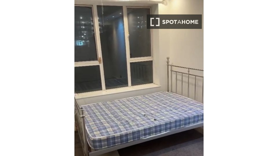 Double room London, 4 beds, 70m² — photo 11