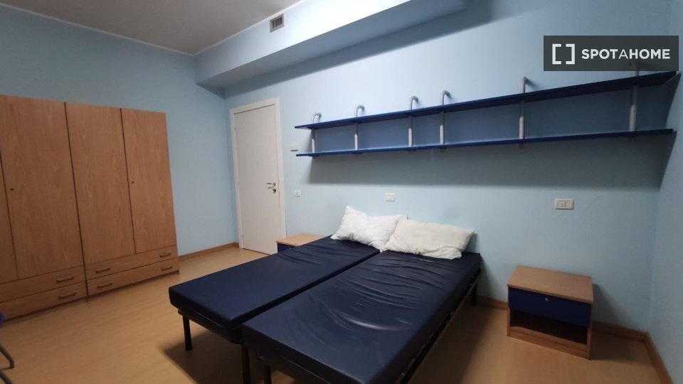 Double room Milan, 4 beds — photo 72