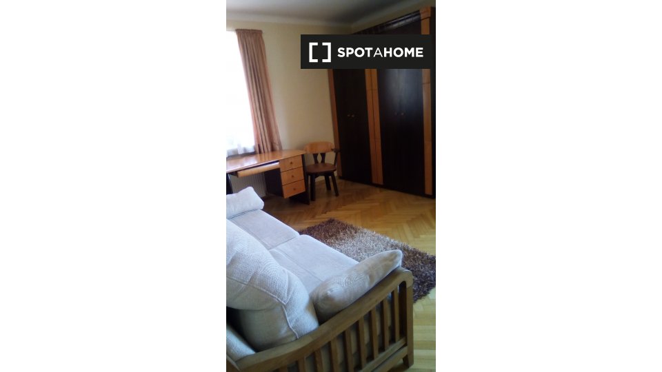 Double room Kaunas, 3 beds — photo 3