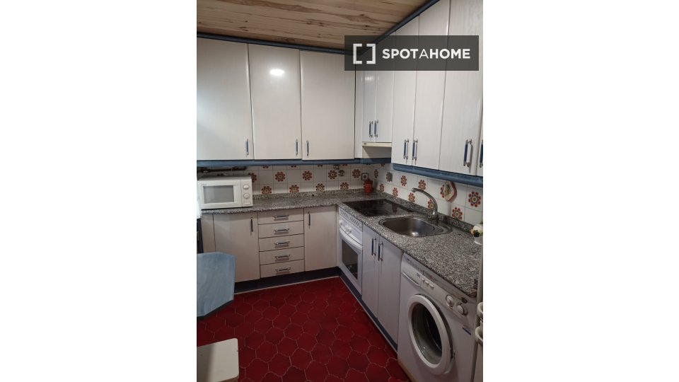Apartment Madrid, 3 beds, 80m² — photo 2