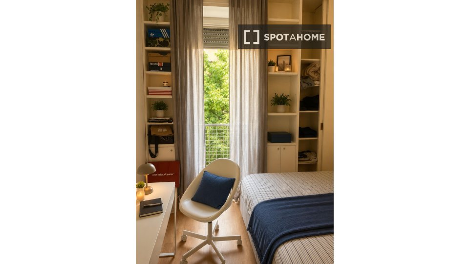 Double room Milan, 3 beds — photo 13