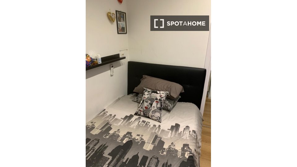 Double room Rome, 1 bed — photo 11