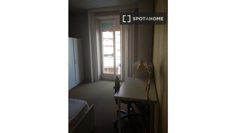Double room Turin, 4 beds — photo 2