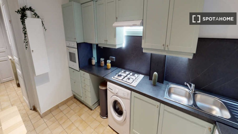 Double room Paris, 4 beds, 100m² — photo 5