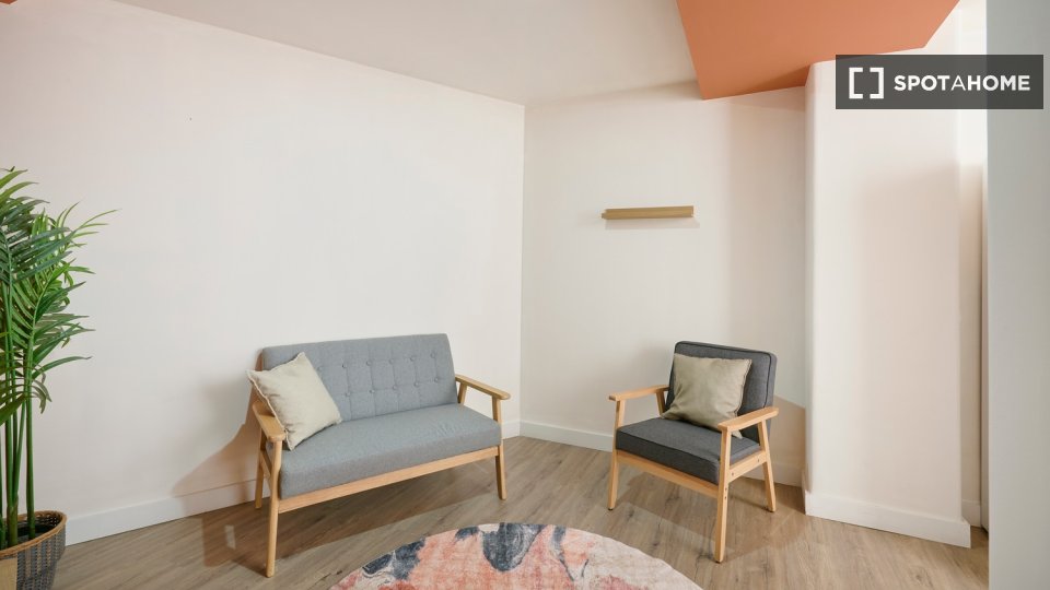 Double room Lisbon, 10 beds — photo 48
