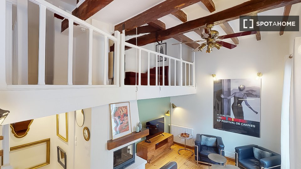 Apartment Paris, 2 beds, 70m² — photo 2