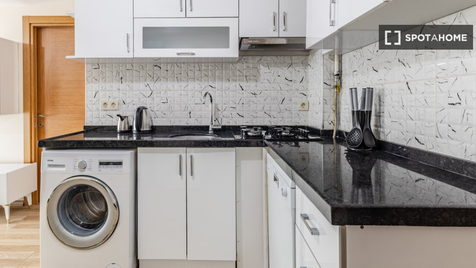 Apartment Istanbul, 1 bed — photo 10