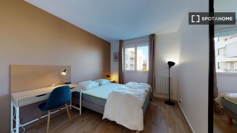 Double room Paris, 8 beds — photo 14