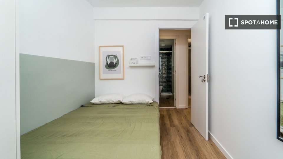 Se alquila habitación en piso compartido en Batallas, Valladolid.