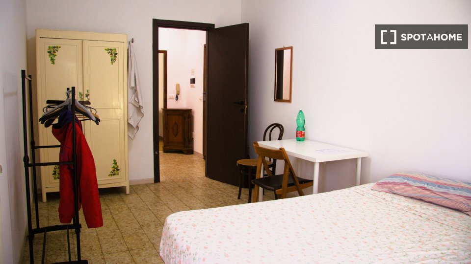 Double room Rome, 5 beds — photo 21