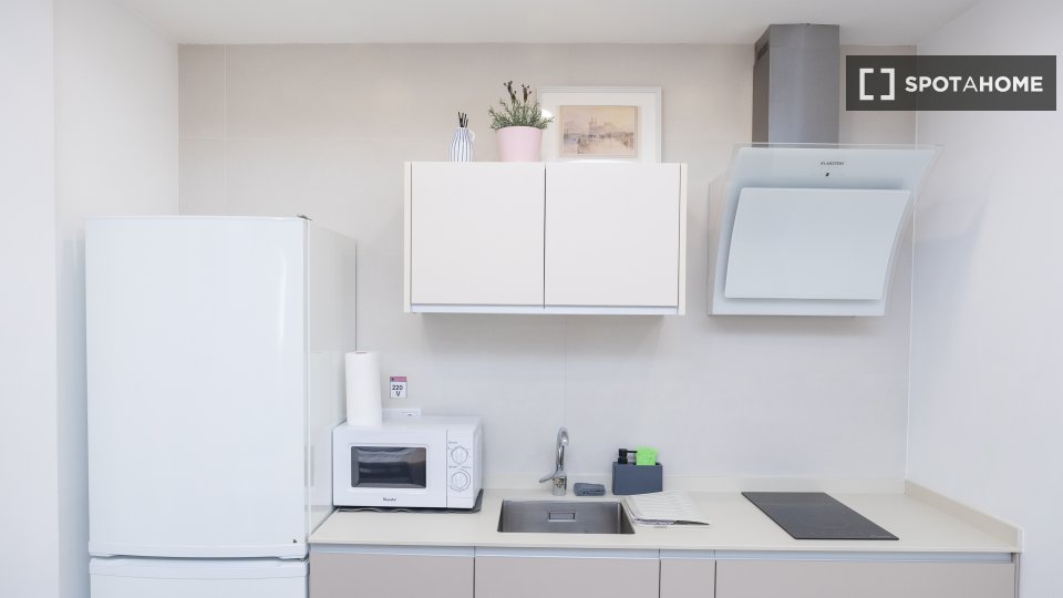 Double room Valencia, 4 beds, 110m² — photo 5