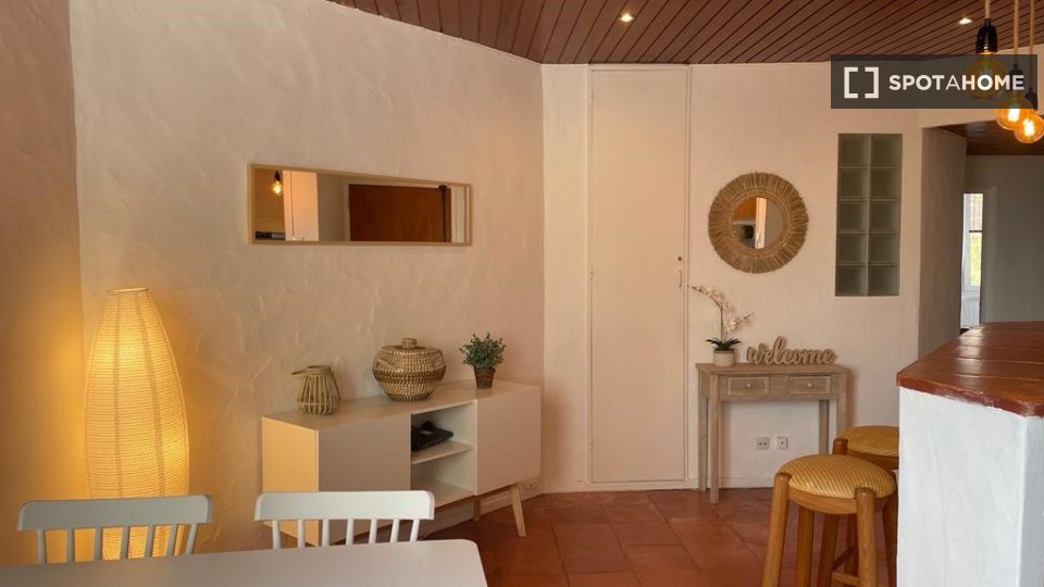 Apartment Lisbon, 2 beds — photo 9