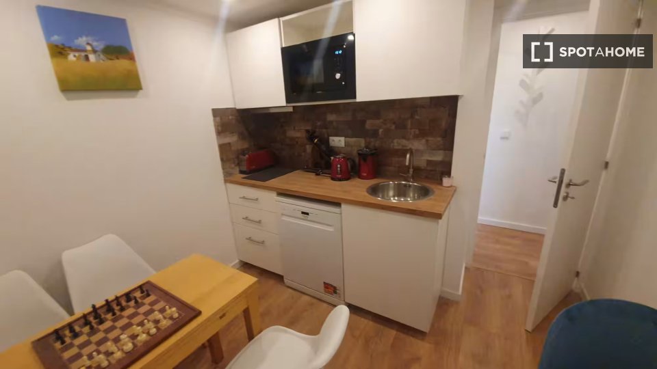 Apartment Lisbon, 2 beds — photo 3