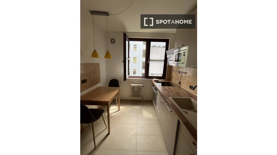 Apartment Berlin, 1 bed, 57m² — photo 1