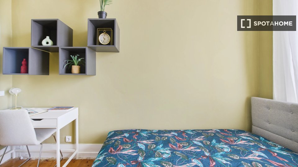 Double room Lisbon, 9 beds — photo 12