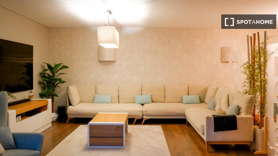 Apartment Lisbon, 2 beds — photo 7