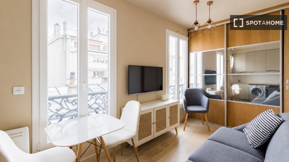 Apartment Paris, 1 bed, 24m² — photo 1