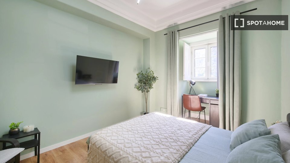 Double room Lisbon, 9 beds — photo 2