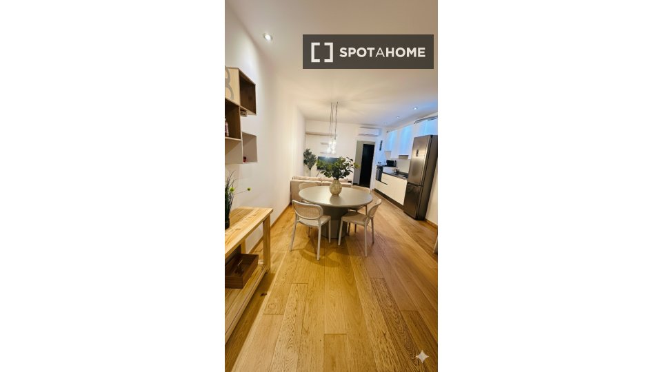 Apartment Milan, 2 beds — photo 14