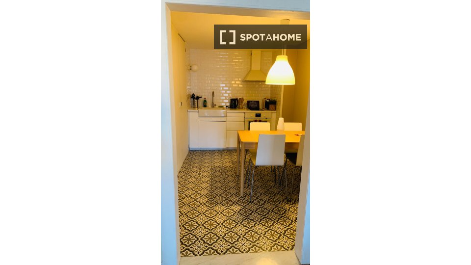 Apartment mono Lisbon, 35m² — photo 7
