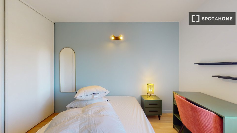 Double room Marseille, 8 beds — photo 11