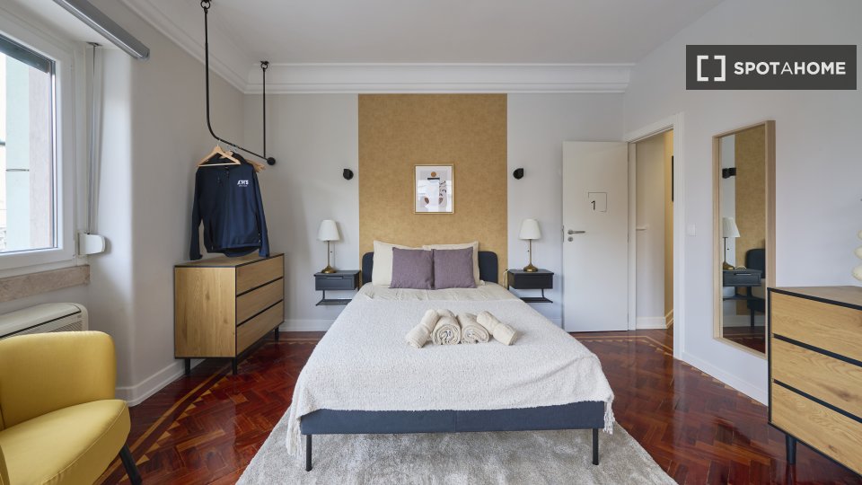 Double room Lisbon, 6 beds — photo 3