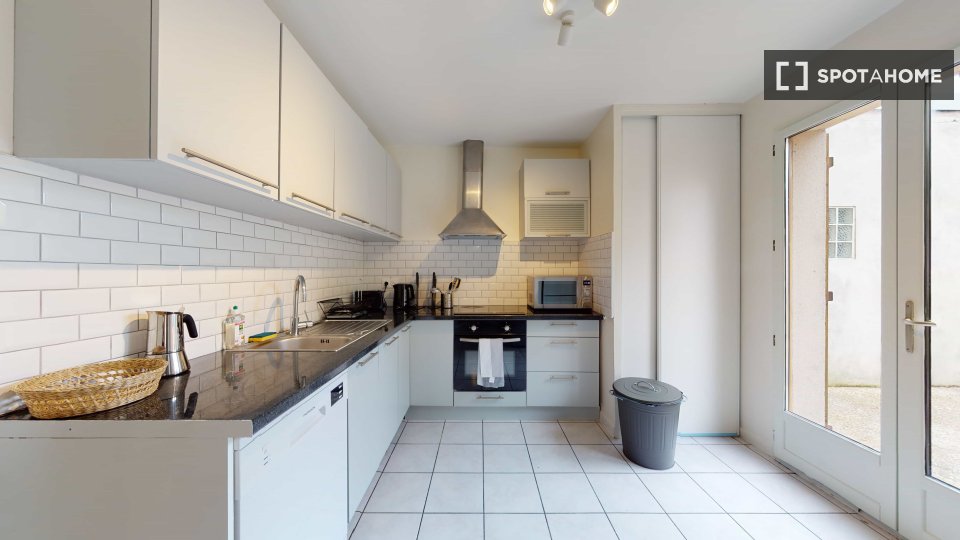 Double room Paris, 21 beds — photo 28