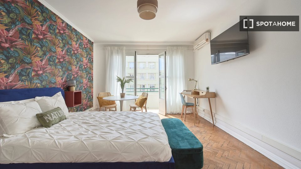 Double room Lisbon, 8 beds — photo 2