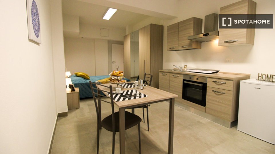 Double room Bologna, 7 beds — photo 41