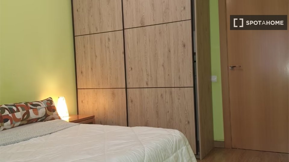 Double room Barcelona, 2 beds — photo 6