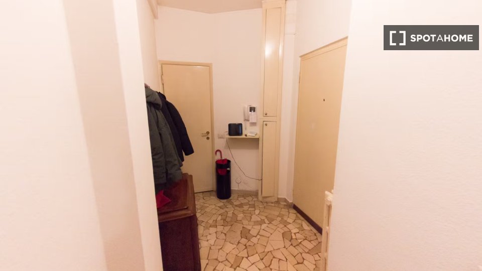 Double room Milan, 2 beds, 70m² — photo 4