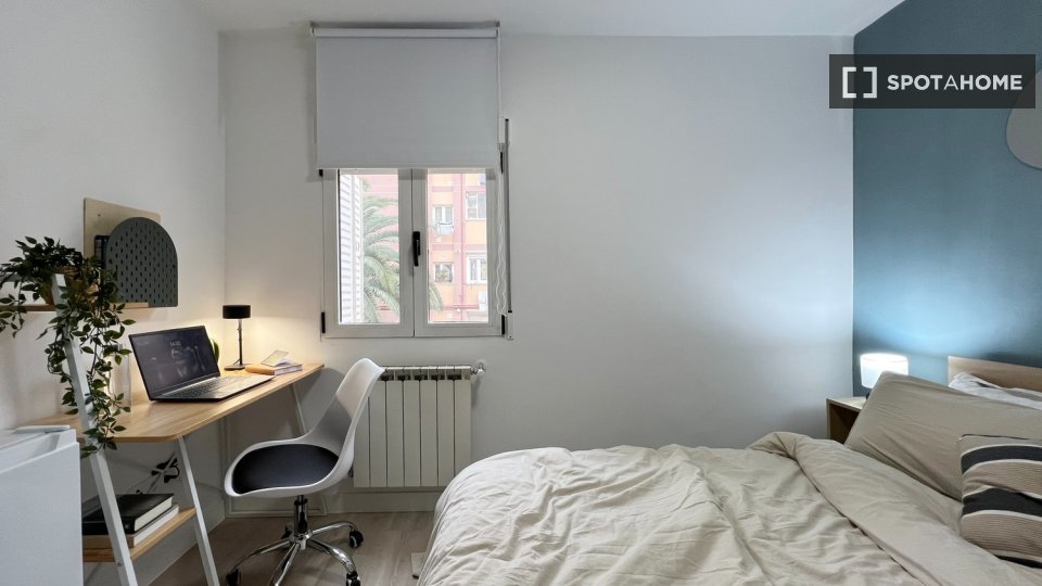 Double room Madrid, 5 beds — photo 26