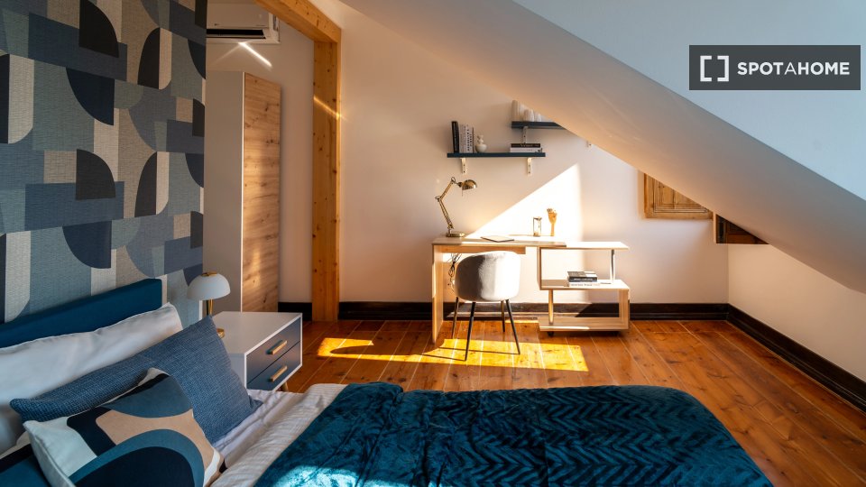 Double room Lisbon, 9 beds — photo 12