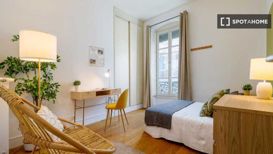 Double room Lyon, 4 beds, 120m² — photo 5