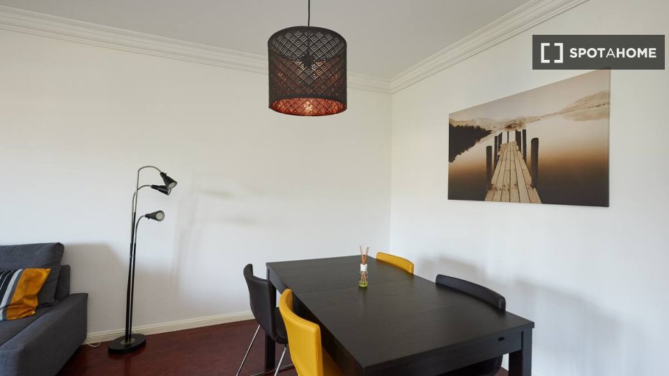 Apartment Lisbon, 2 beds — photo 12