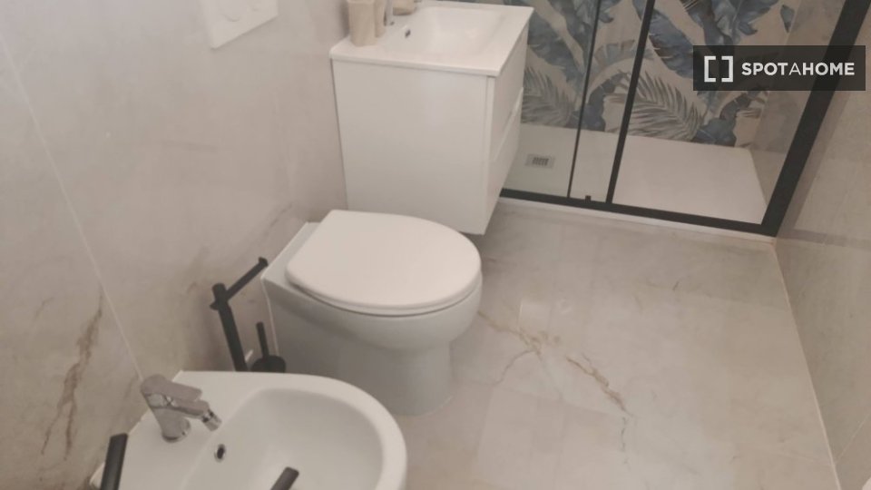 Double room Florence, 3 beds — photo 4