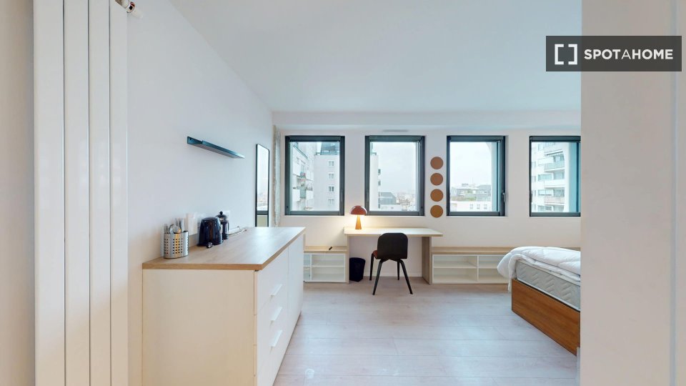 Double room Paris, 12 beds — photo 10