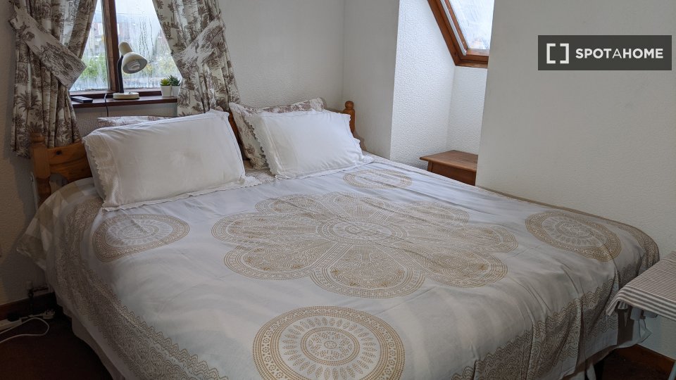 Double room Dublin, 4 beds, 1800m² — photo 1