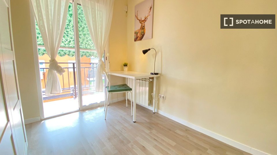 Chambre double Madrid, 3 chambres — photo 6