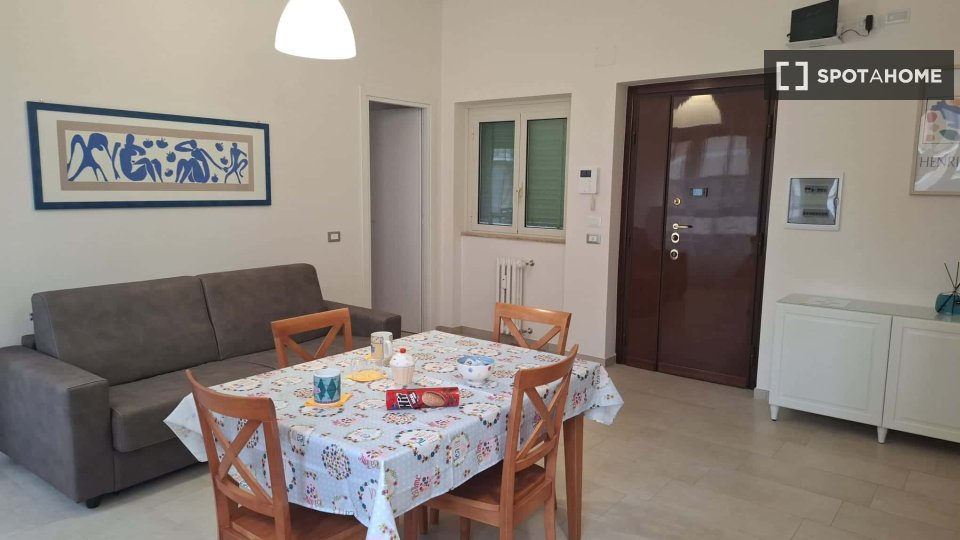 Apartment Rome, 1 bed, 60m² — photo 2