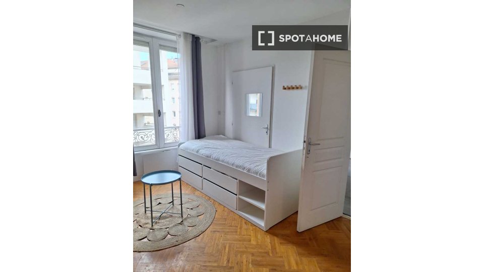 Camera doppia Lione, 3 camere, 80m² — foto 16